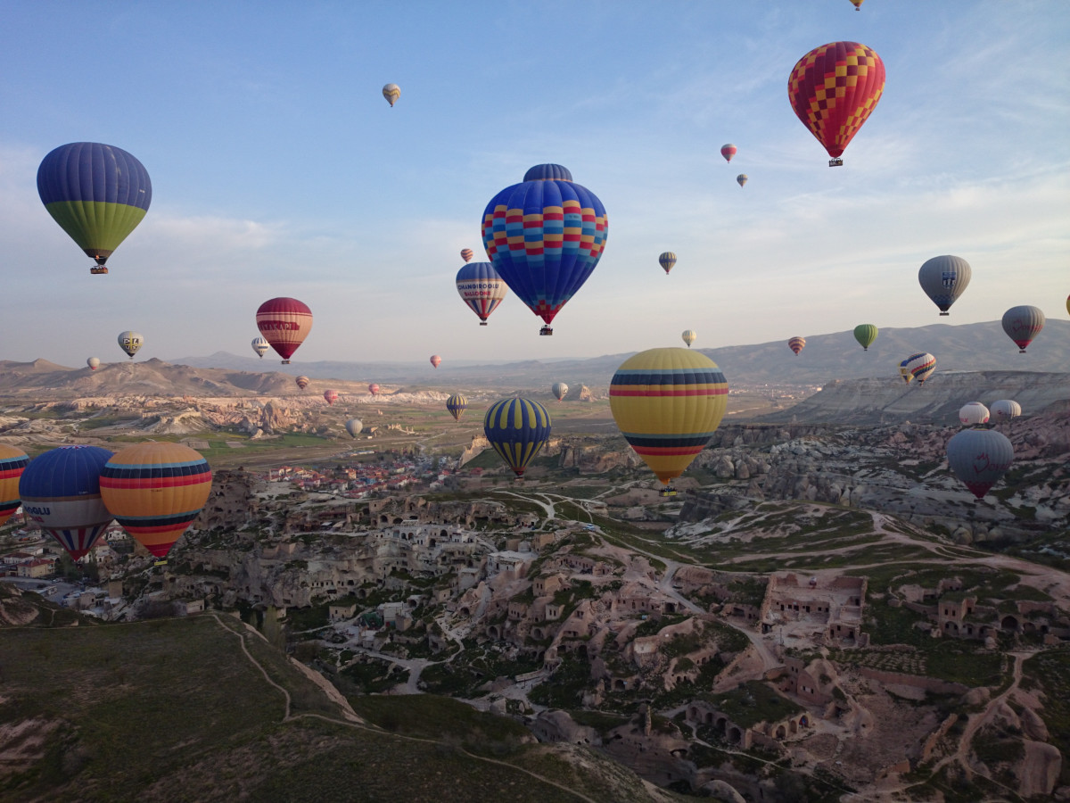 Travel Tricks That Save Money and Time Unveiled
